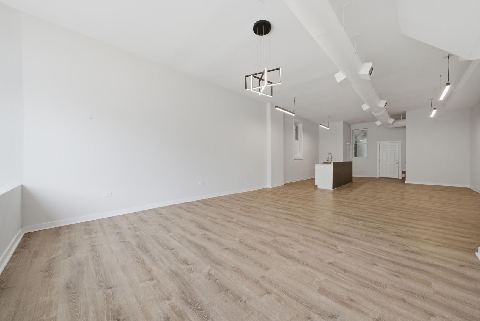 3538 W North Avenue, Chicago, IL 60647