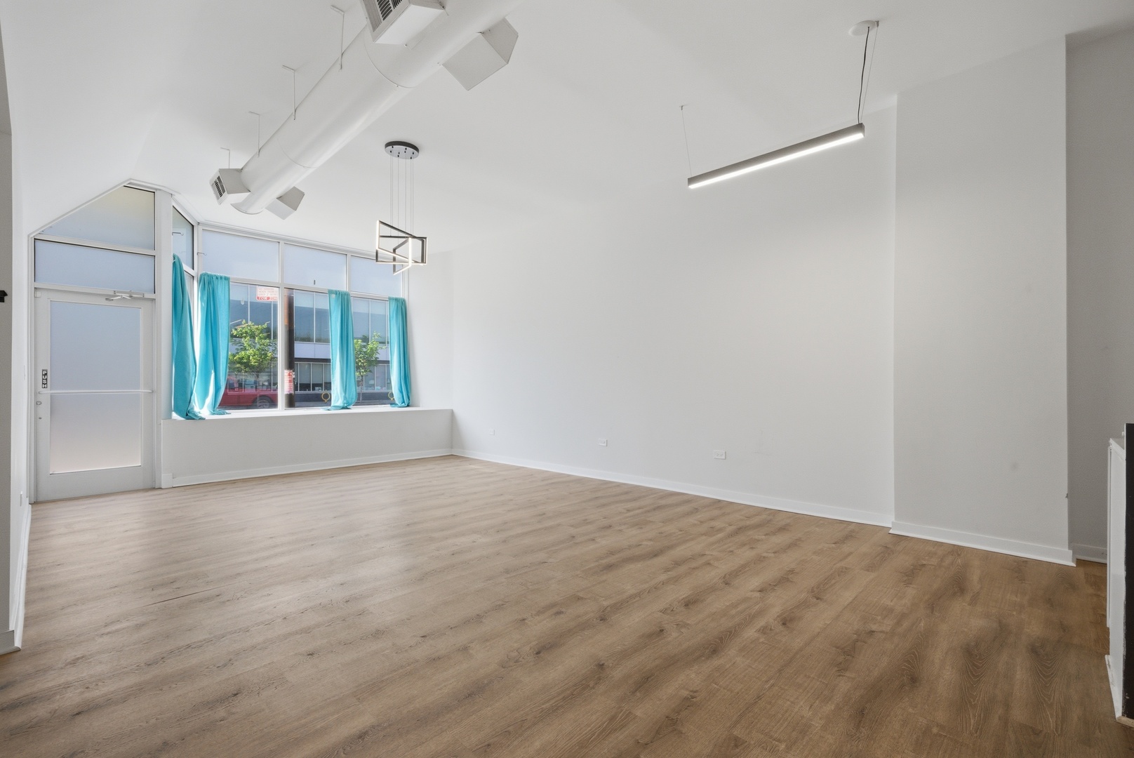 3538 W North Avenue, Chicago, IL 60647