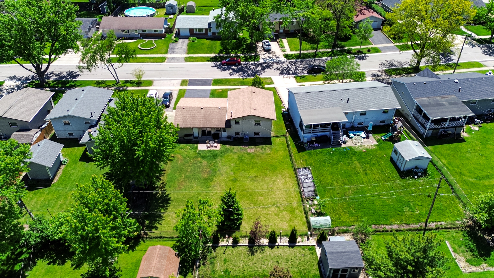 1551 Spruce Avenue, Hanover Park, IL 60133