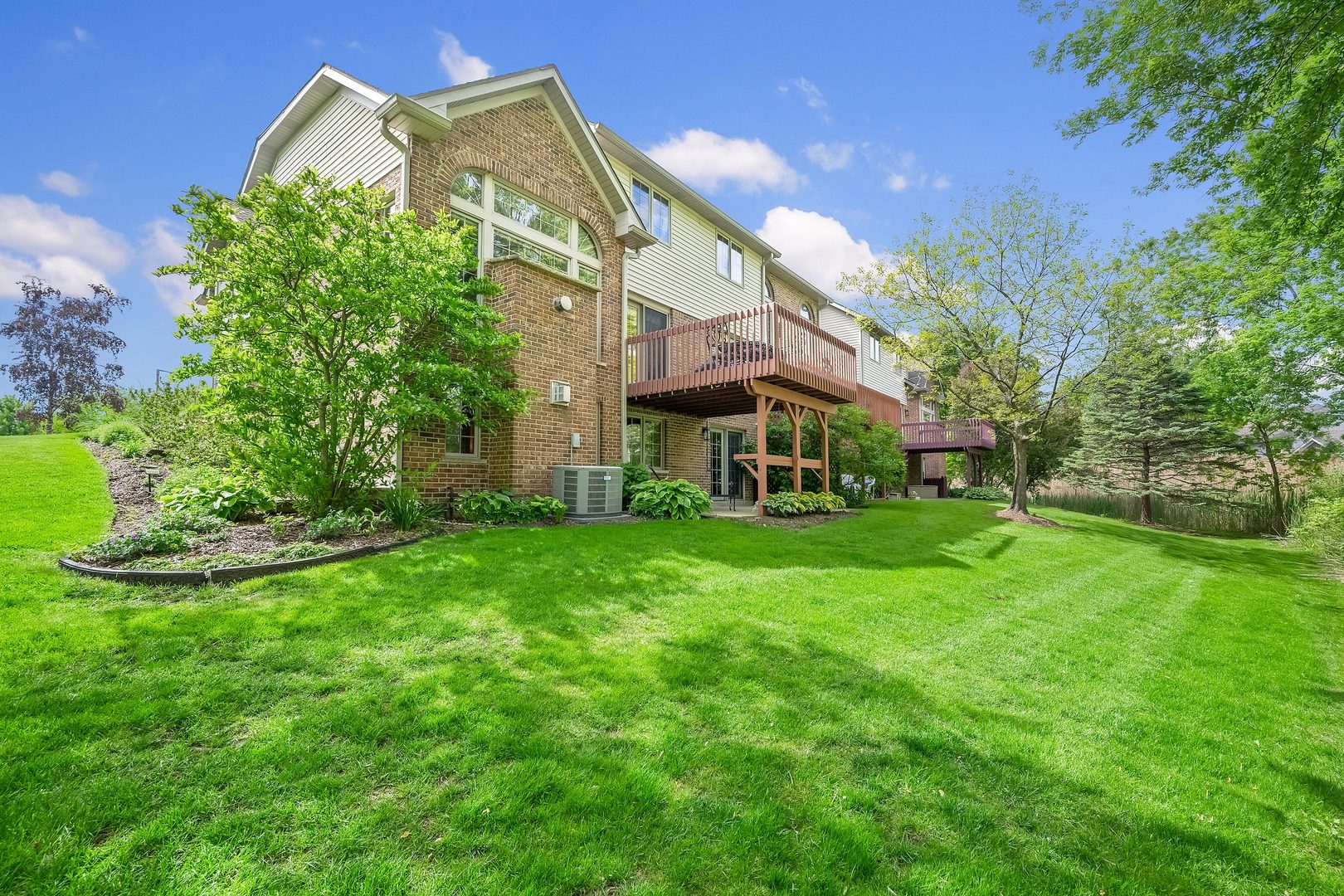 13839 Steepleview Lane, Lemont, IL 60439