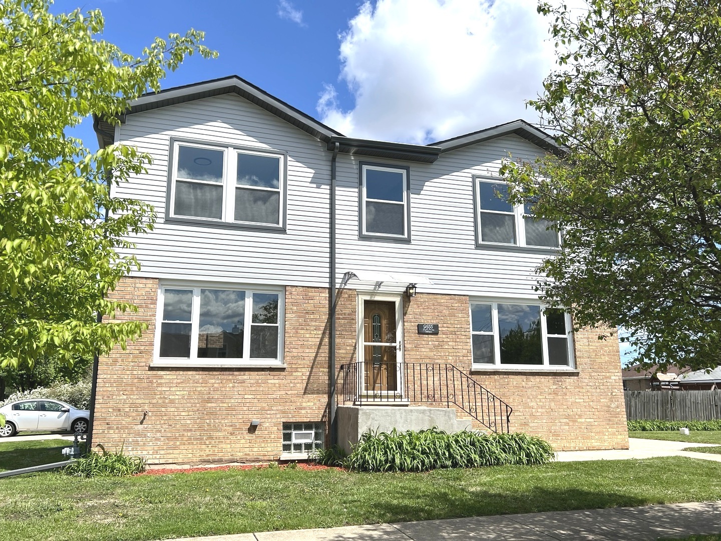 9555 Merton Avenue, Oak Lawn, IL 60453