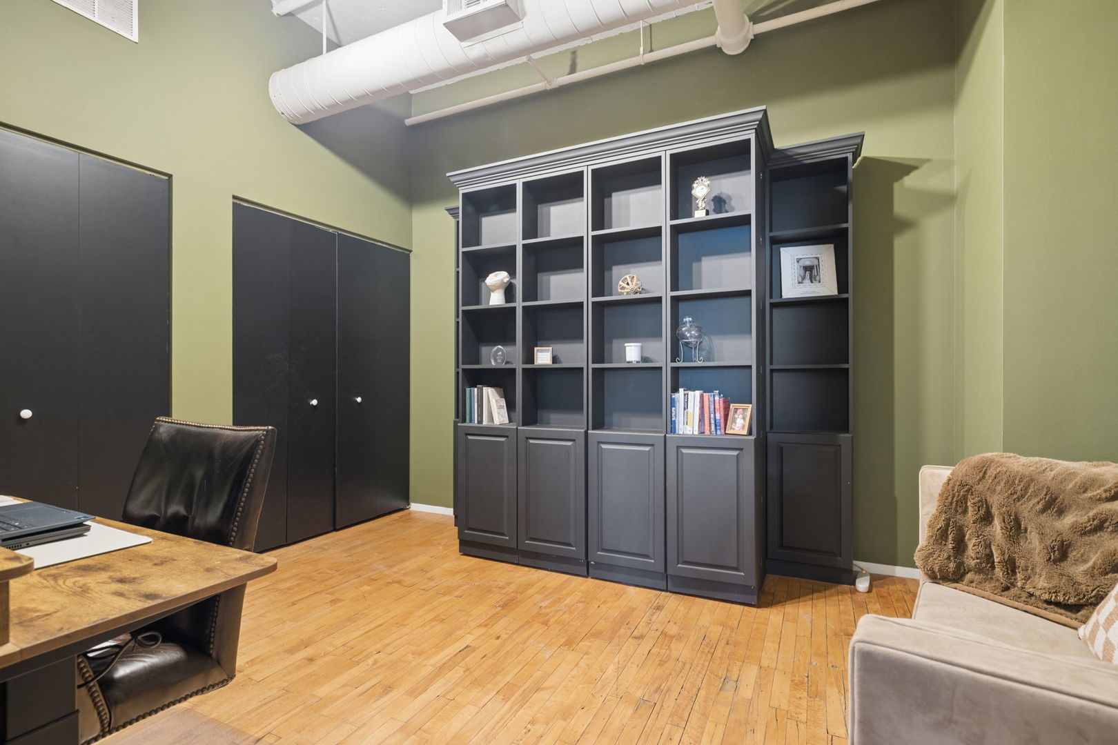 728 W Jackson Boulevard #302, Chicago, IL 60661