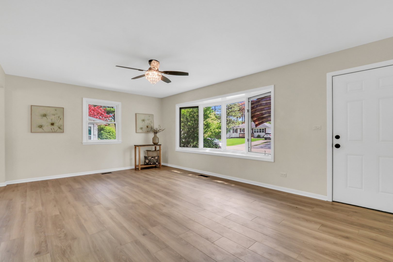 262 Normandy Lane, Grayslake, IL 60030