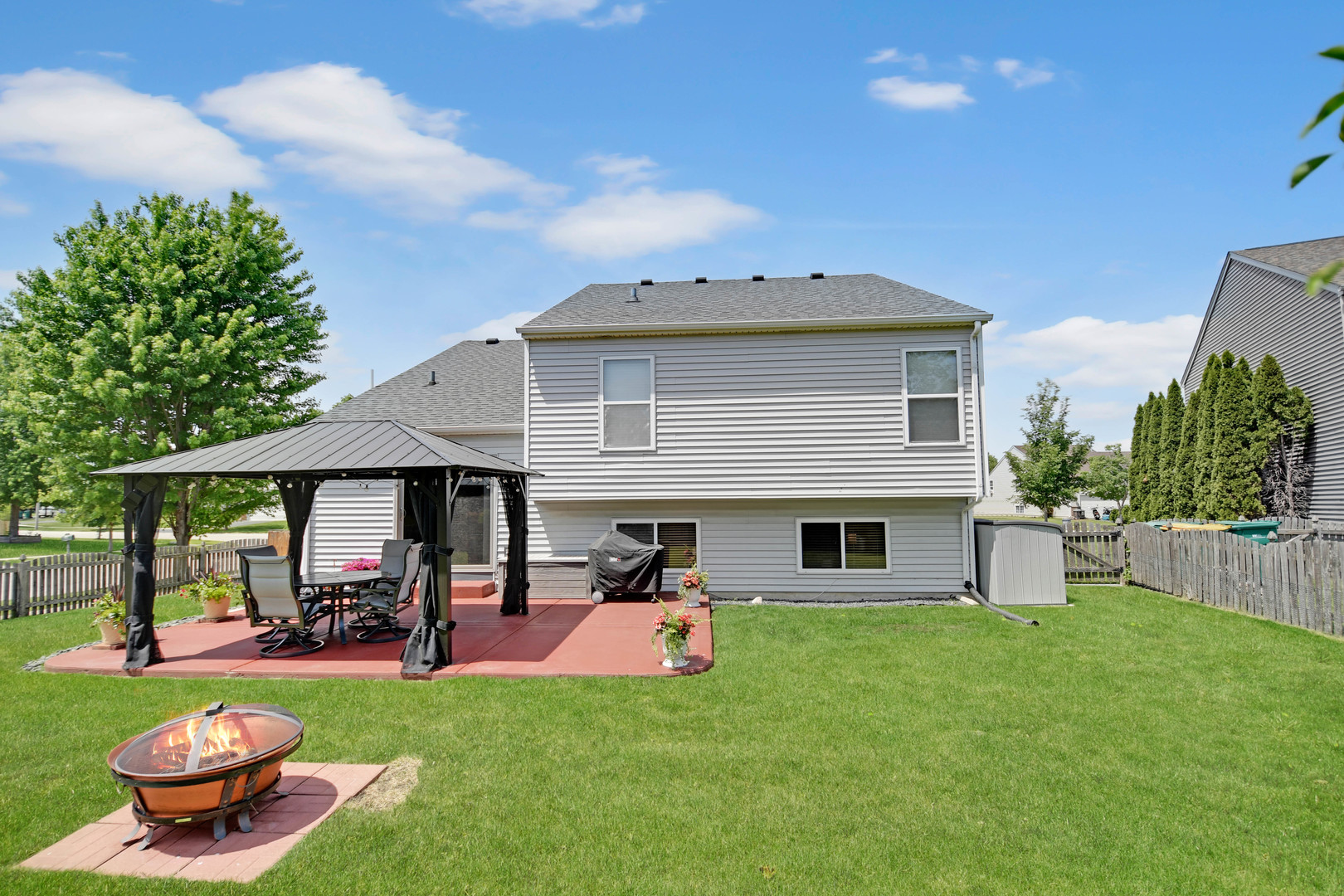 7404 Fordham Lane, Plainfield, IL 60586