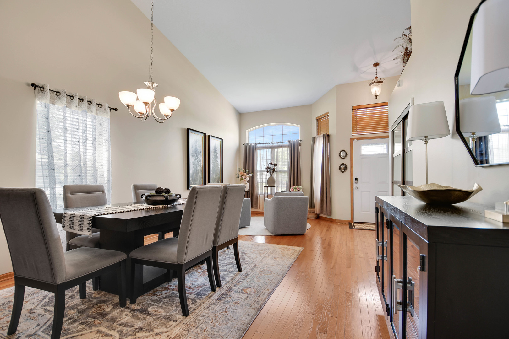 7404 Fordham Lane, Plainfield, IL 60586