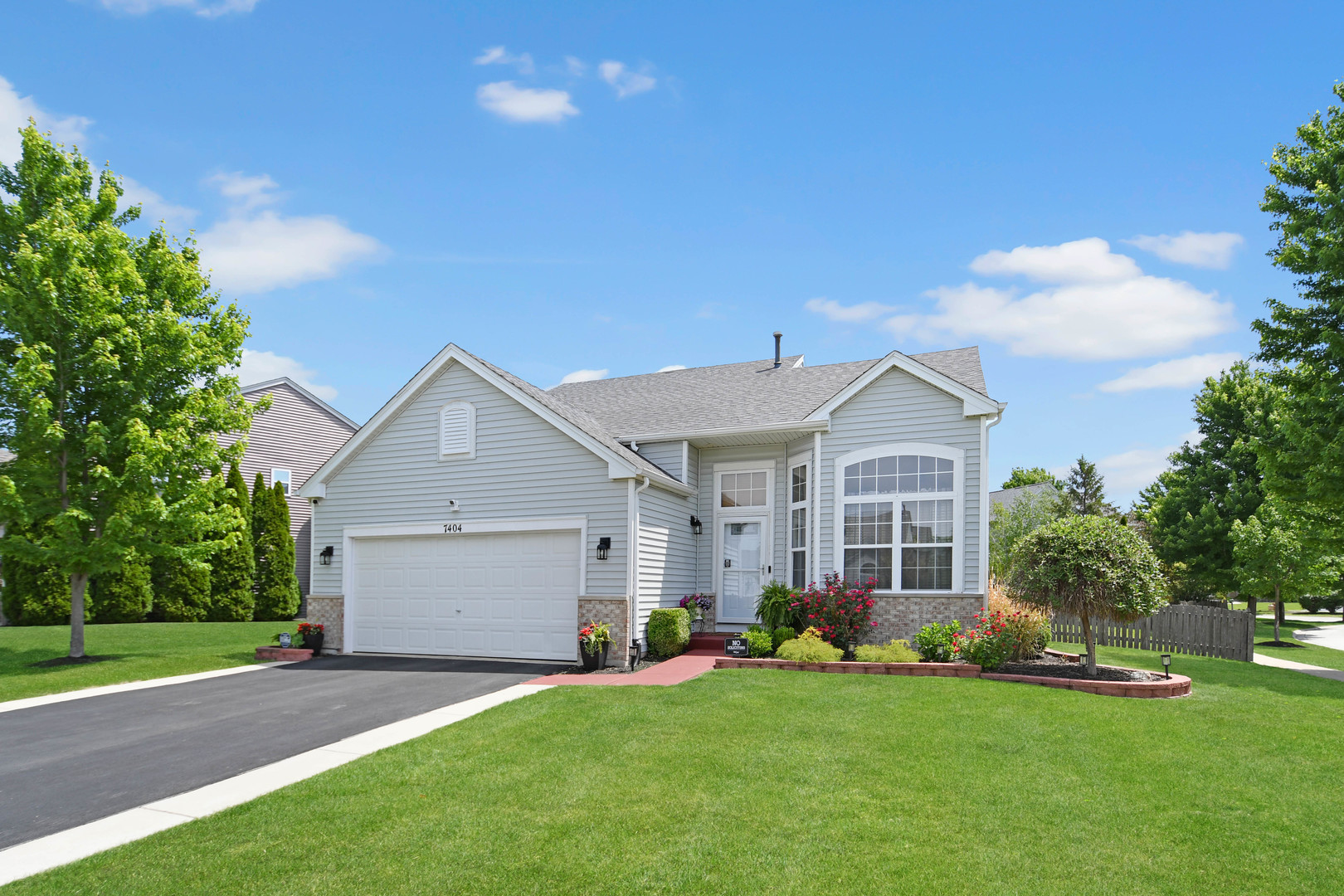 7404 Fordham Lane, Plainfield, IL 60586