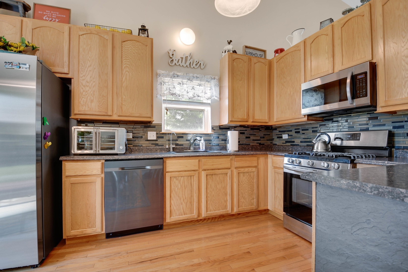 7404 Fordham Lane, Plainfield, IL 60586