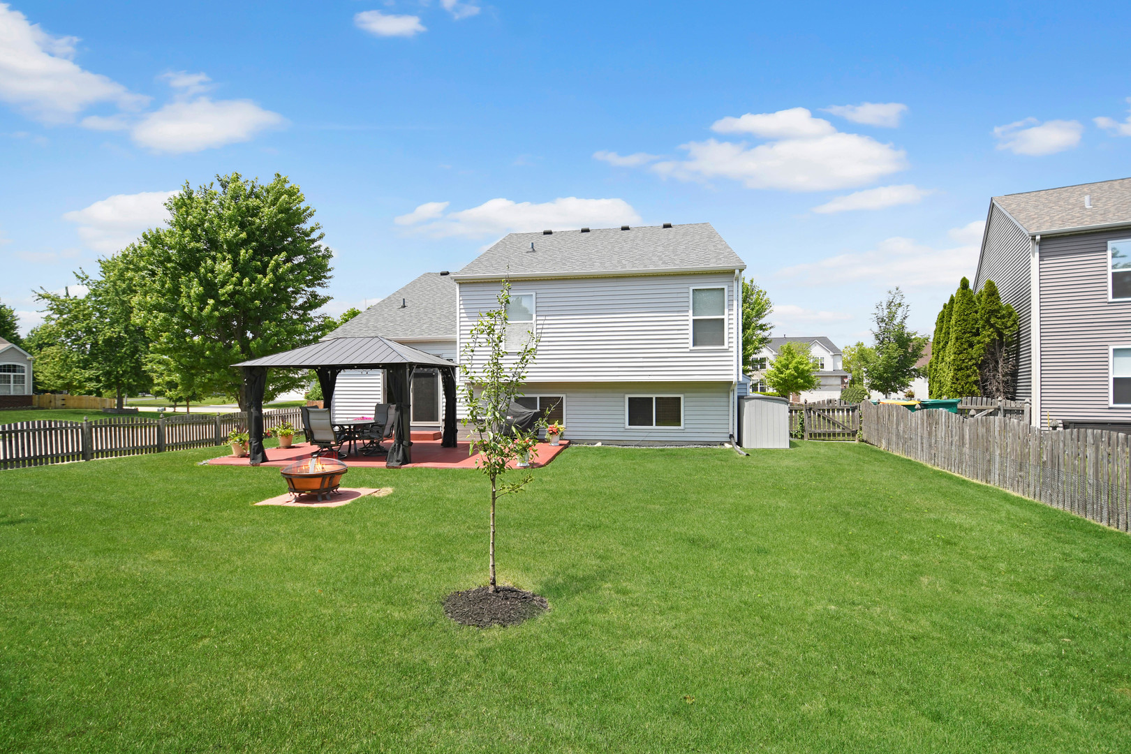 7404 Fordham Lane, Plainfield, IL 60586