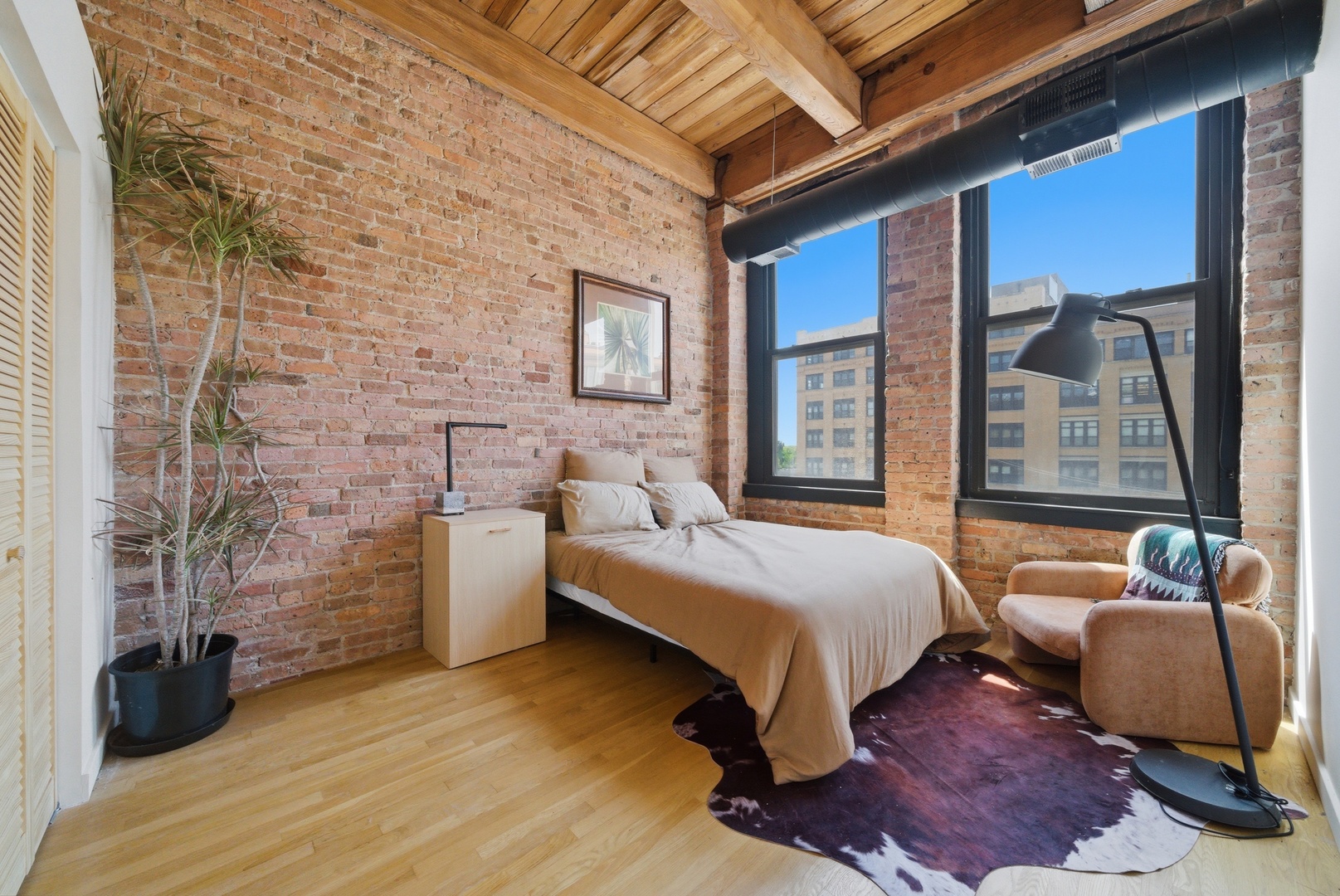 400 S Green Street #310, Chicago, IL 60607
