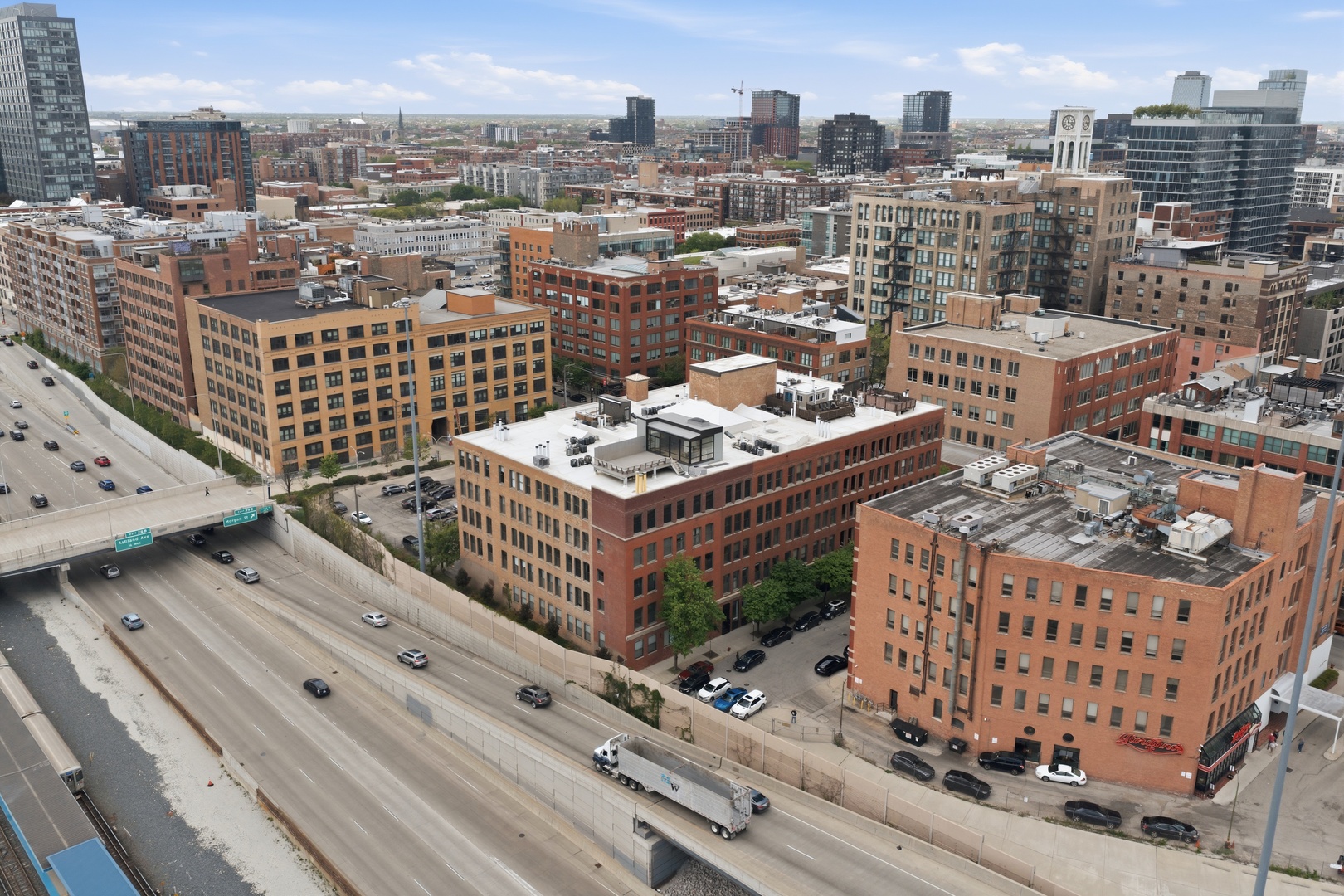 400 S Green Street #310, Chicago, IL 60607