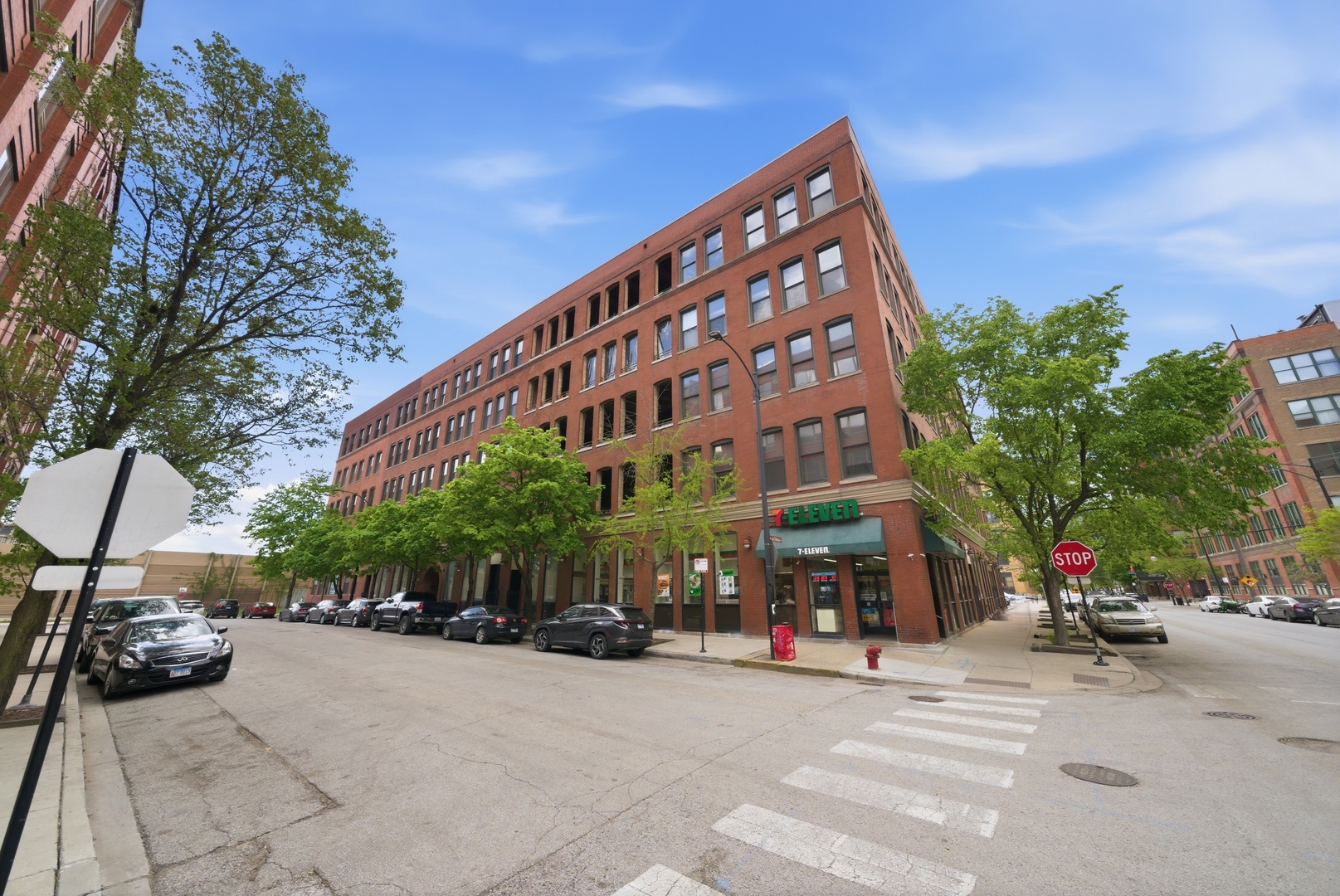 400 S Green Street #310, Chicago, IL 60607