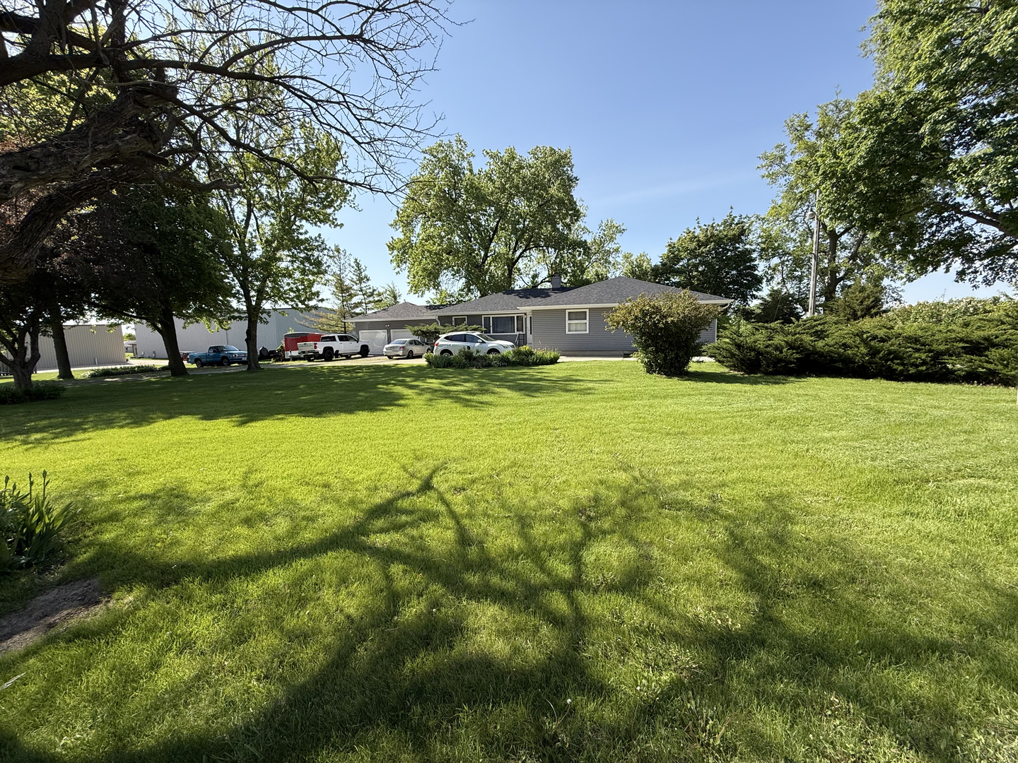 25501 W Wolfs Crossing Road, Plainfield, IL 60585