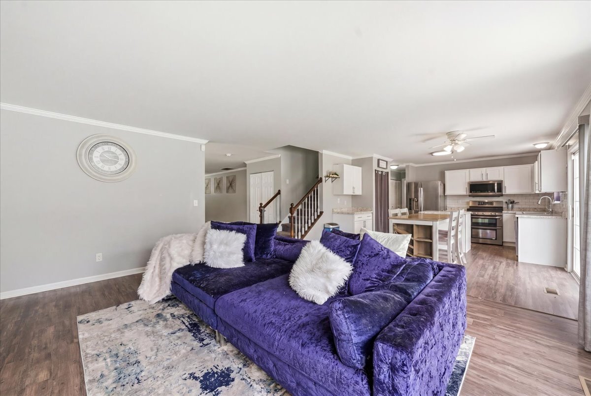 3800 Thoroughbred Lane, Joliet, IL 60435