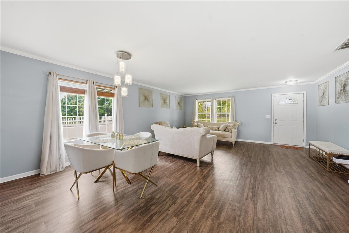 3800 Thoroughbred Lane, Joliet, IL 60435