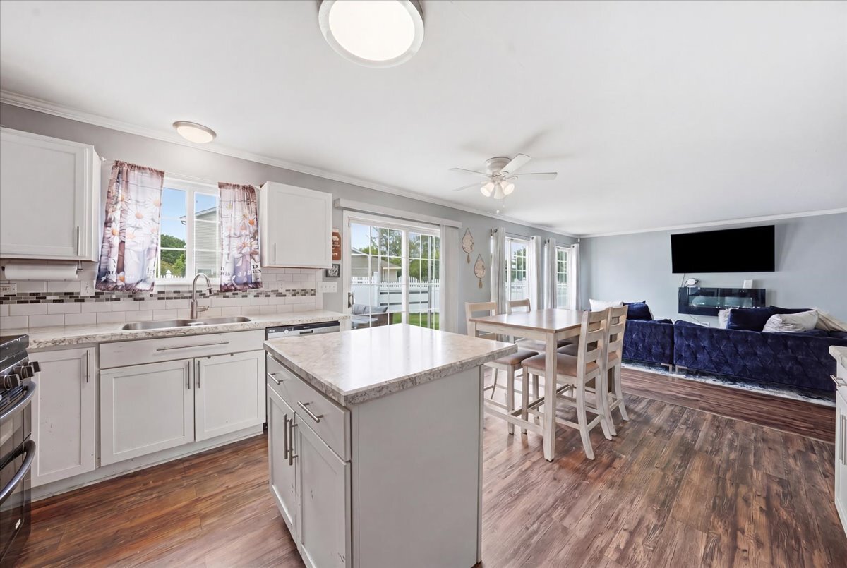 3800 Thoroughbred Lane, Joliet, IL 60435