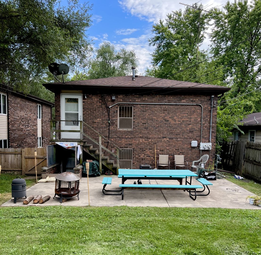 1809 E Washington Street #2, Joliet, IL 60433
