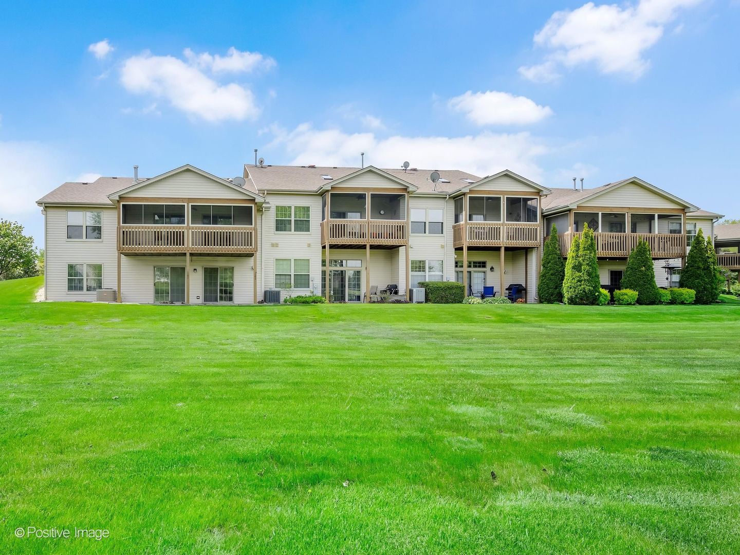11180 Algonquin Road, Huntley, IL 60142