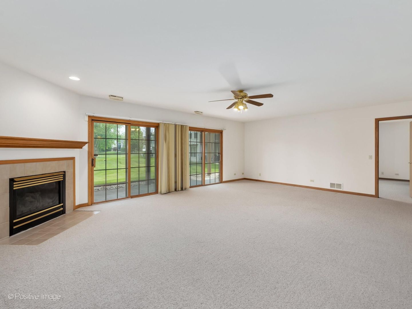 11180 Algonquin Road, Huntley, IL 60142