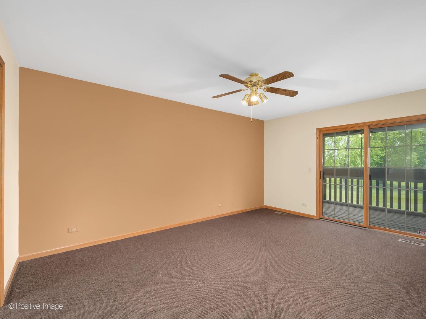 11180 Algonquin Road, Huntley, IL 60142