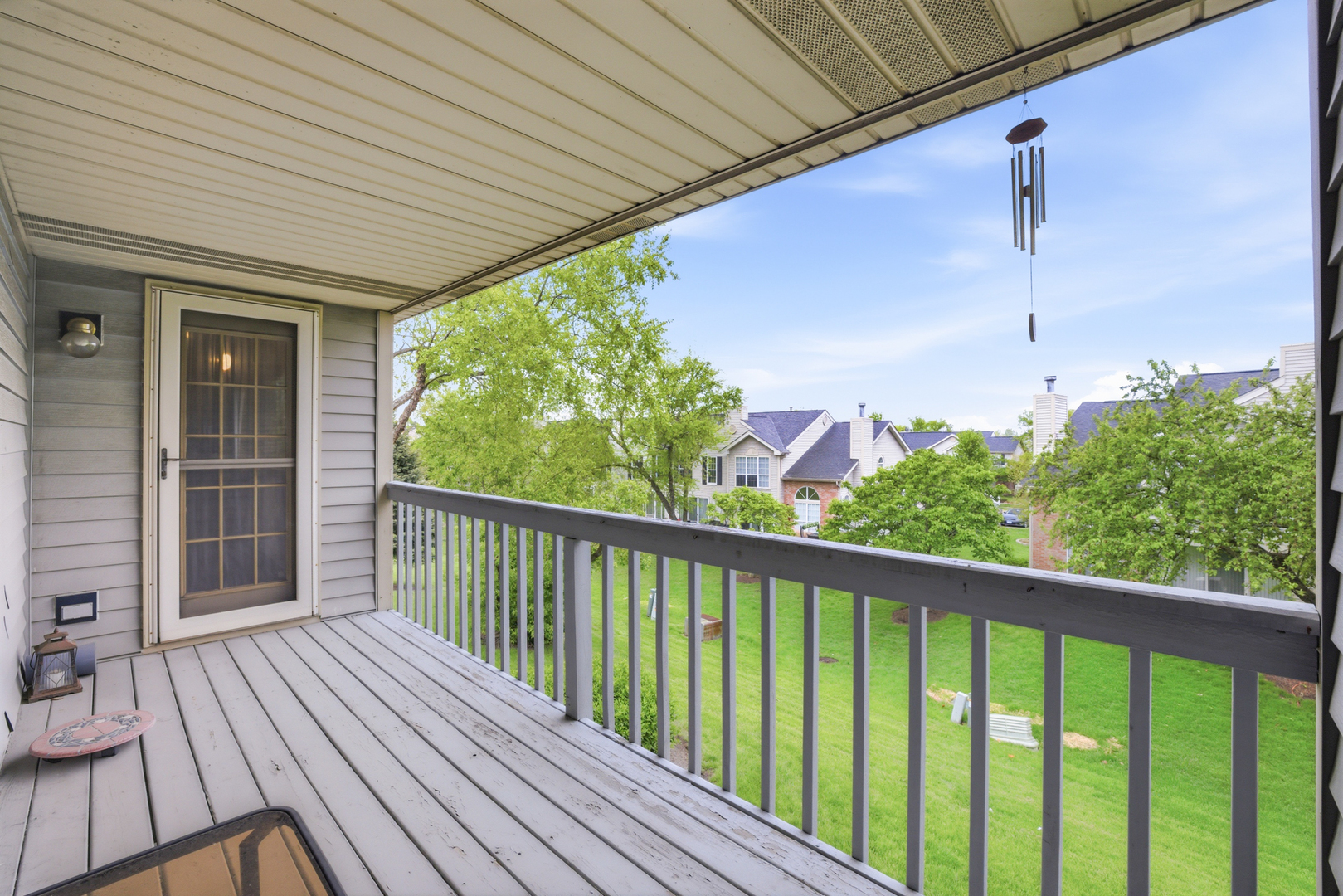 1441 GREENS Court #B, Glendale Heights, IL 60139
