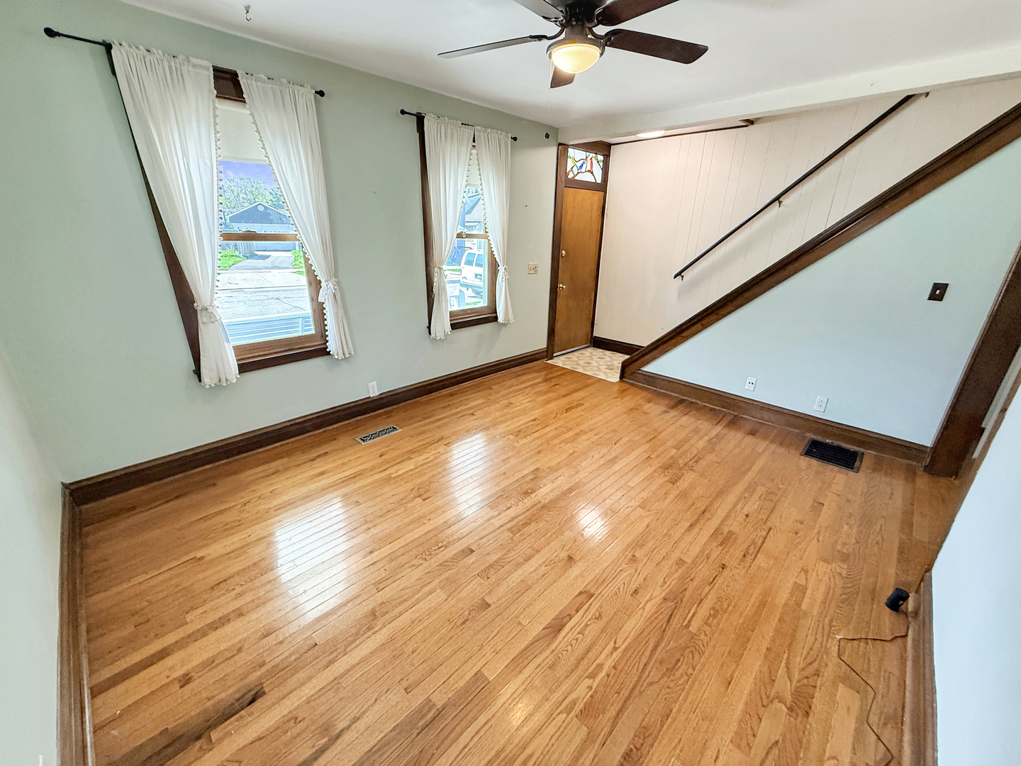 511 Chestnut Street, Waukegan, IL 60085