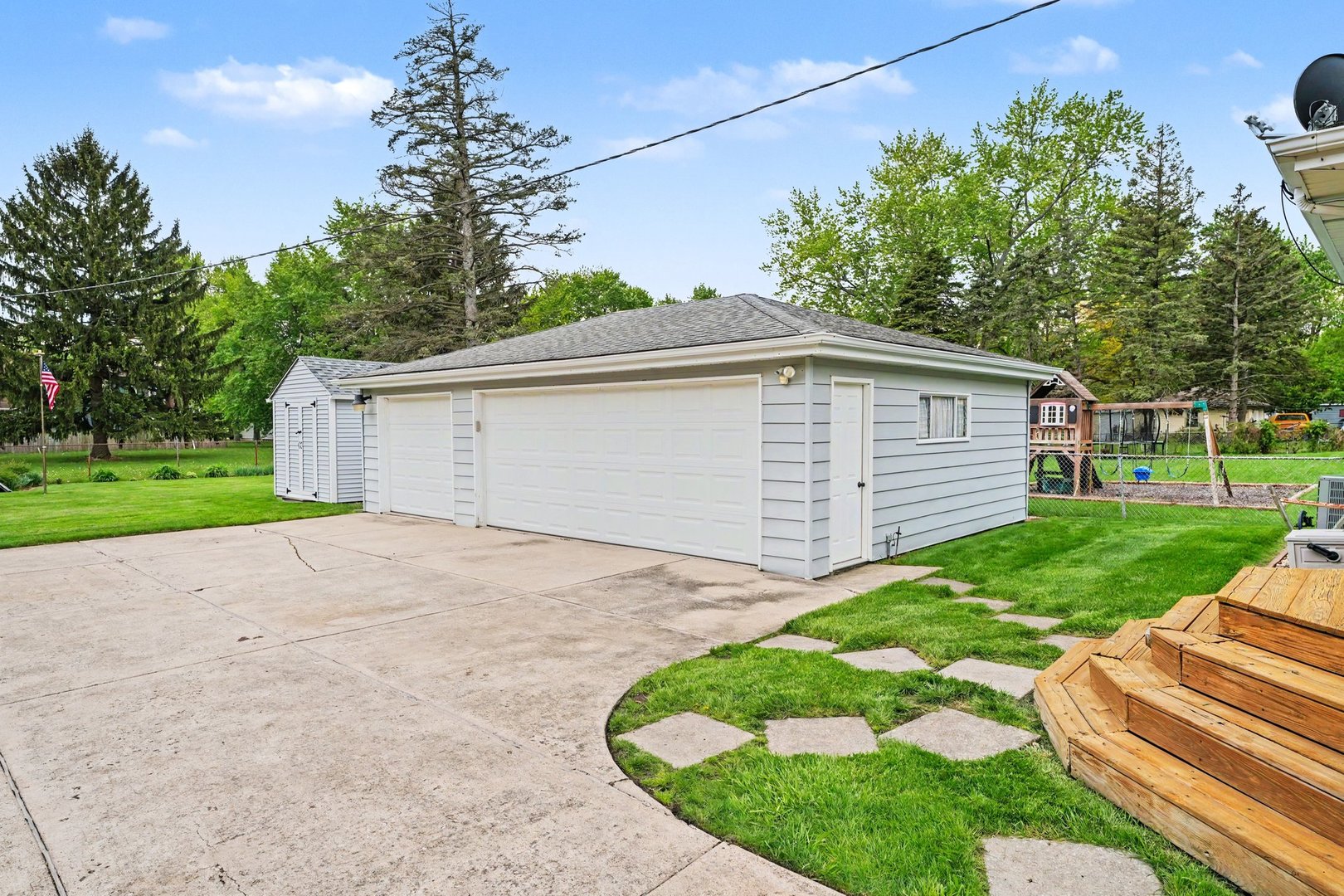 3333 186th Street, Lansing, IL 60438