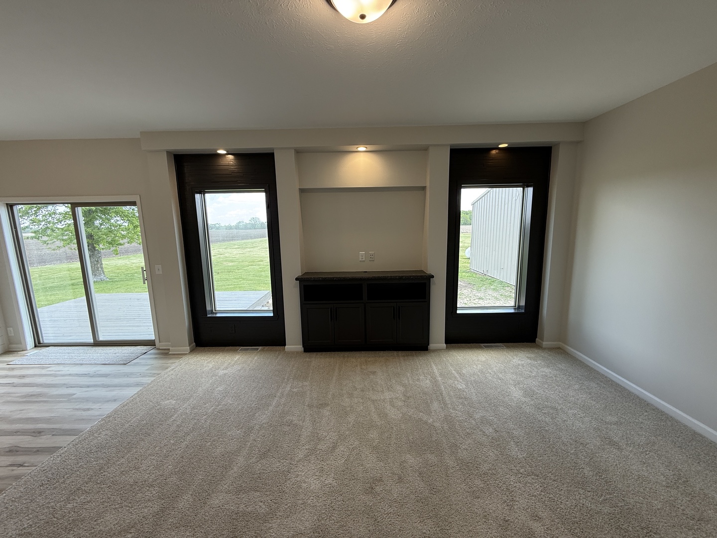 410 S Higgins Road, Mazon, IL 60444