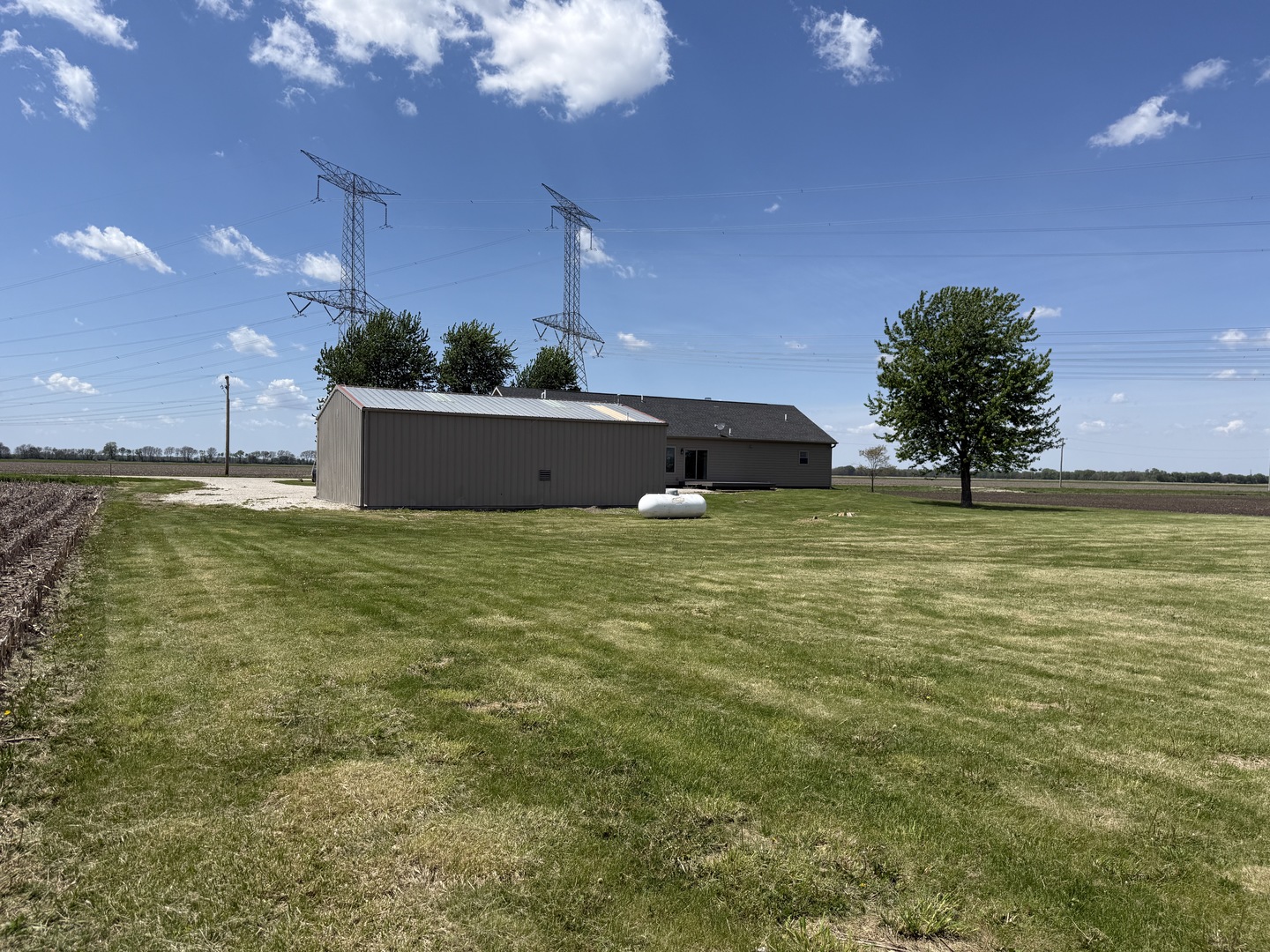 410 S Higgins Road, Mazon, IL 60444