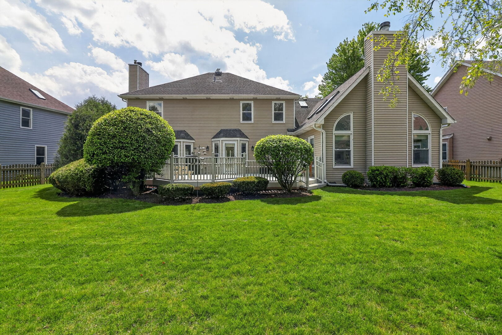 2815 Carriage Way, Aurora, IL 60504