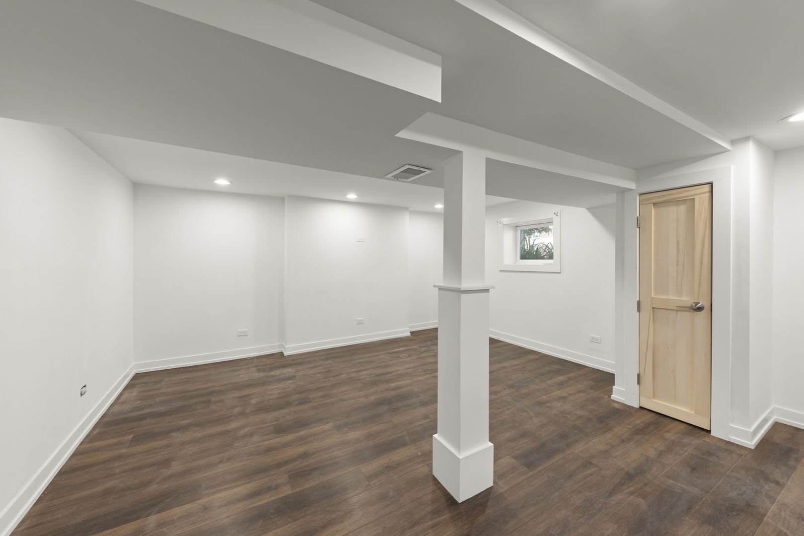 118 N President Street, Wheaton, IL 60187