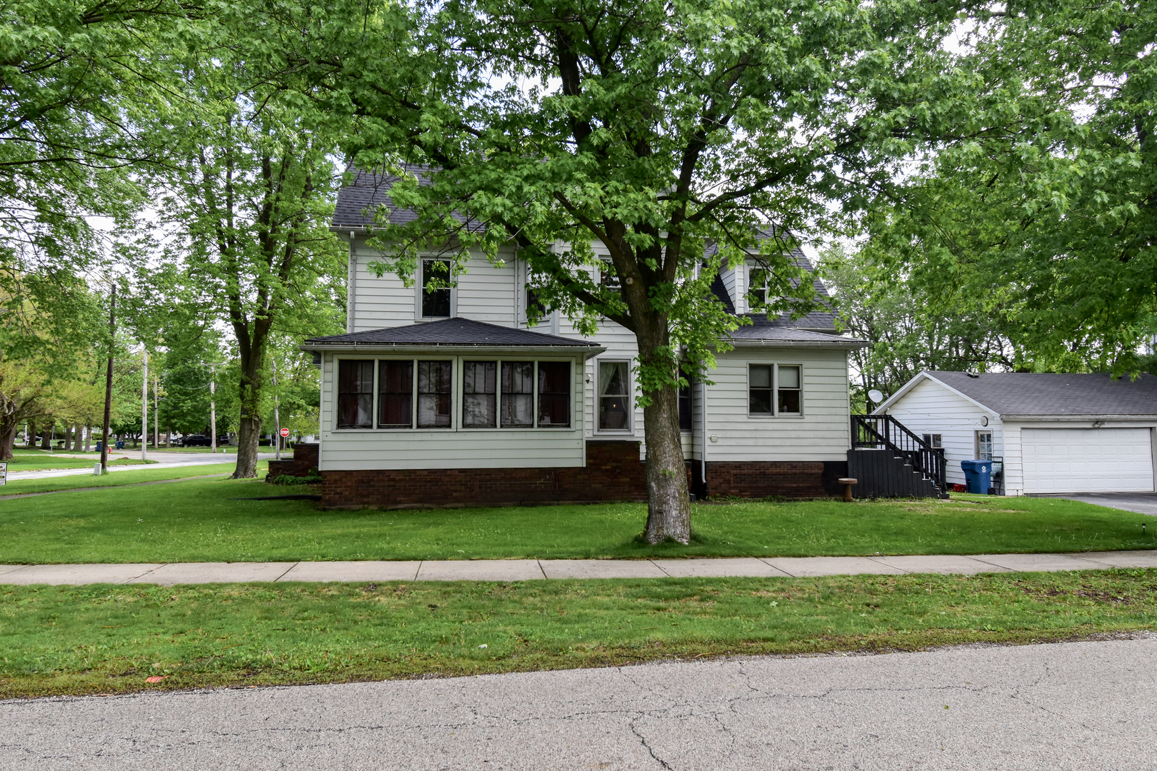 300 N Wolf Street, Odell, IL 60460