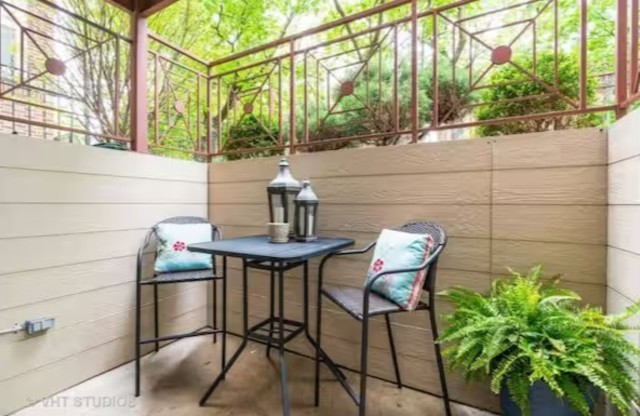 6507 N Bosworth Avenue #G, Chicago, IL 60626