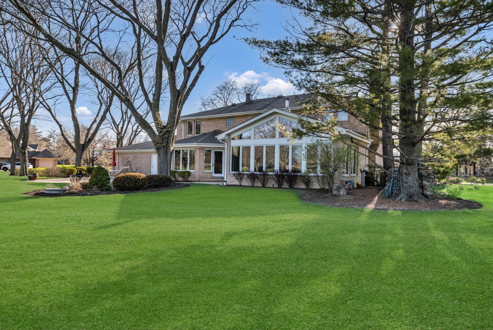 2321 Coach Road, Long Grove, IL 60047