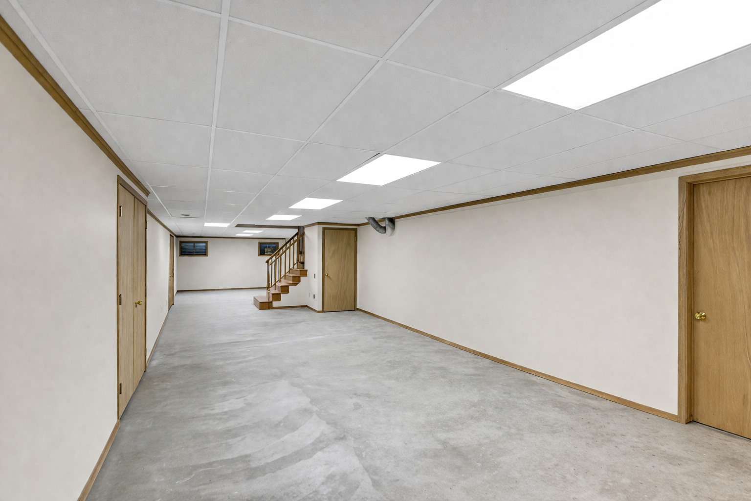 2321 Coach Road, Long Grove, IL 60047