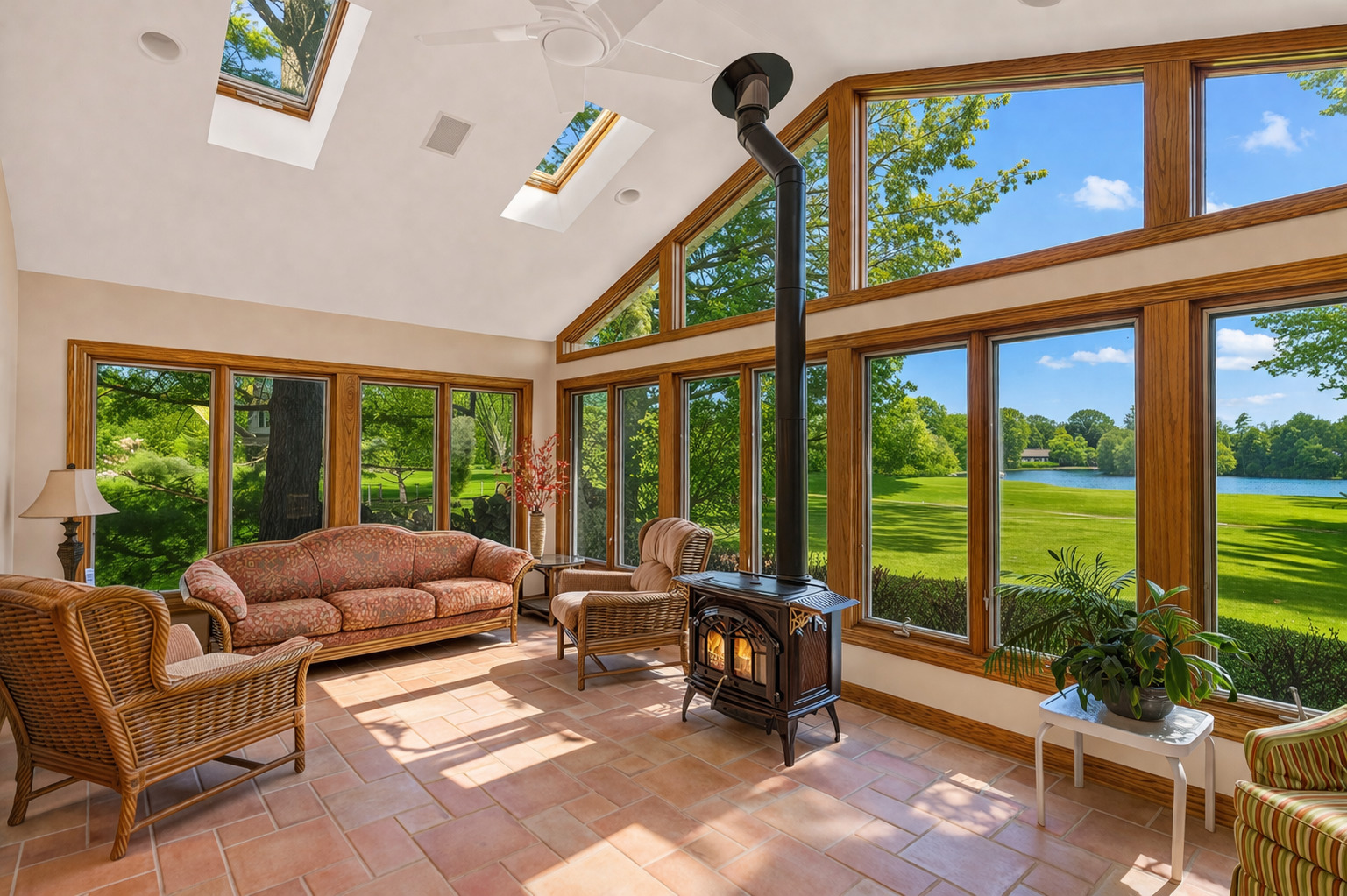2321 Coach Road, Long Grove, IL 60047