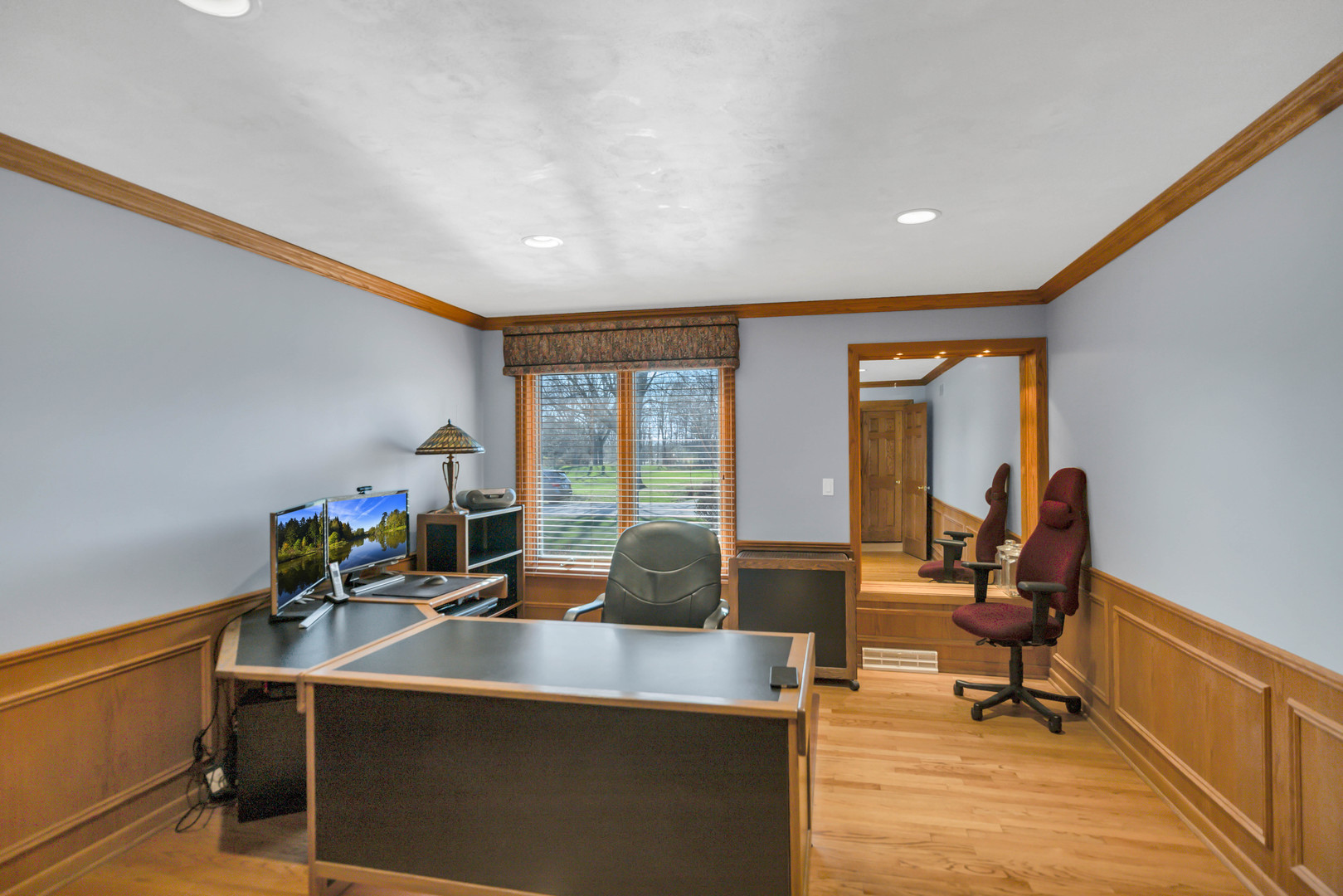2321 Coach Road, Long Grove, IL 60047