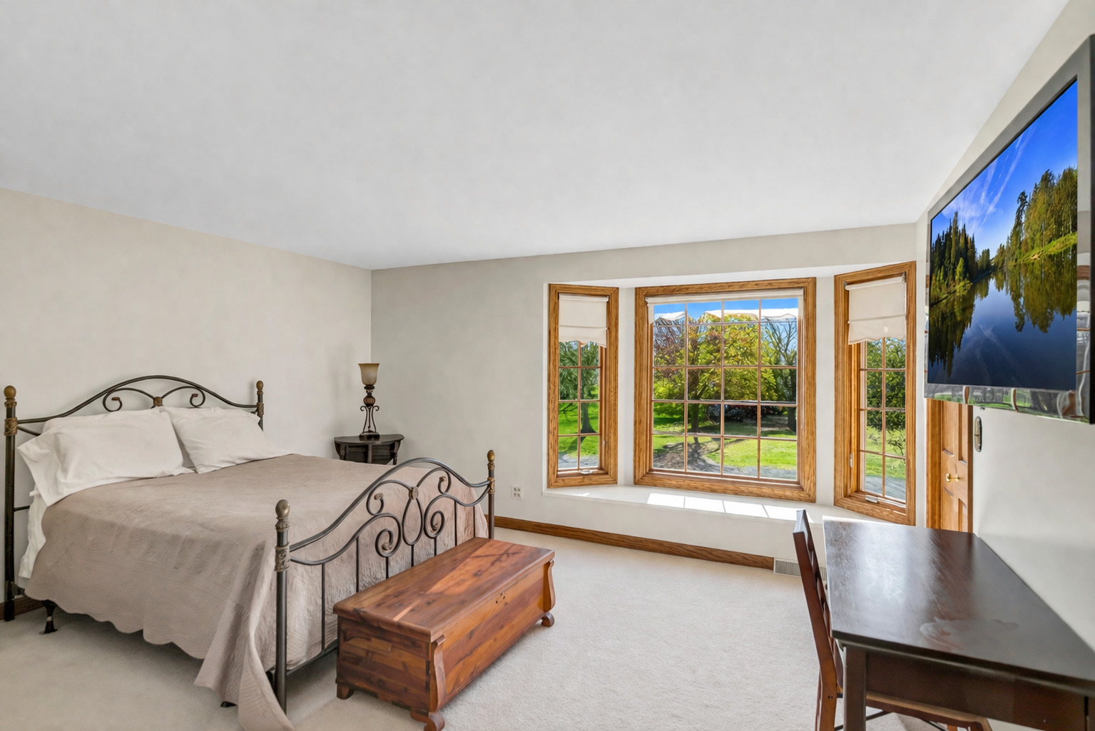 2321 Coach Road, Long Grove, IL 60047