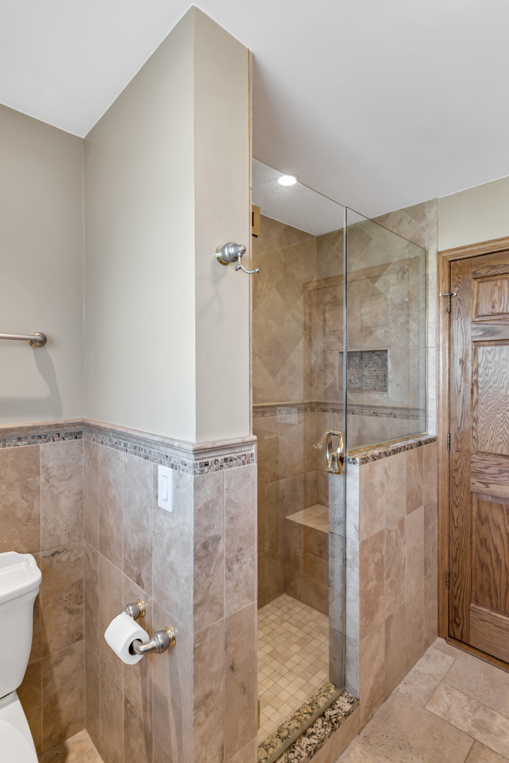 2321 Coach Road, Long Grove, IL 60047