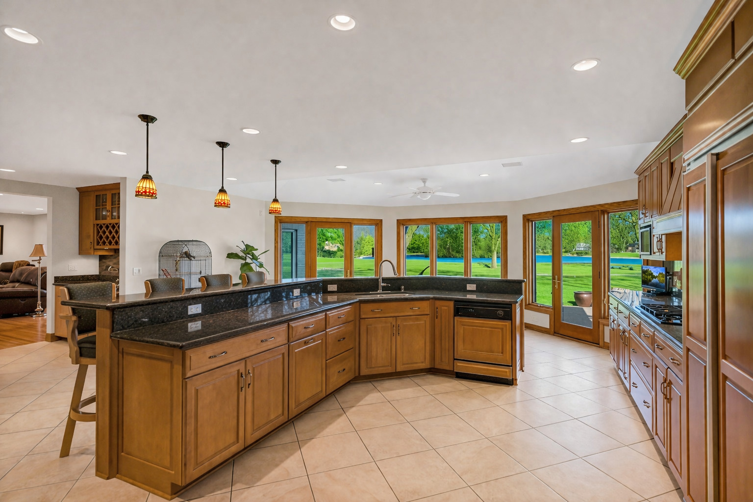 2321 Coach Road, Long Grove, IL 60047