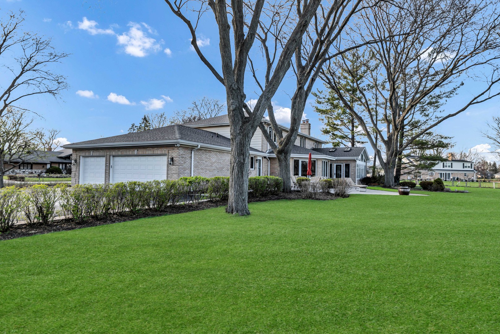 2321 Coach Road, Long Grove, IL 60047