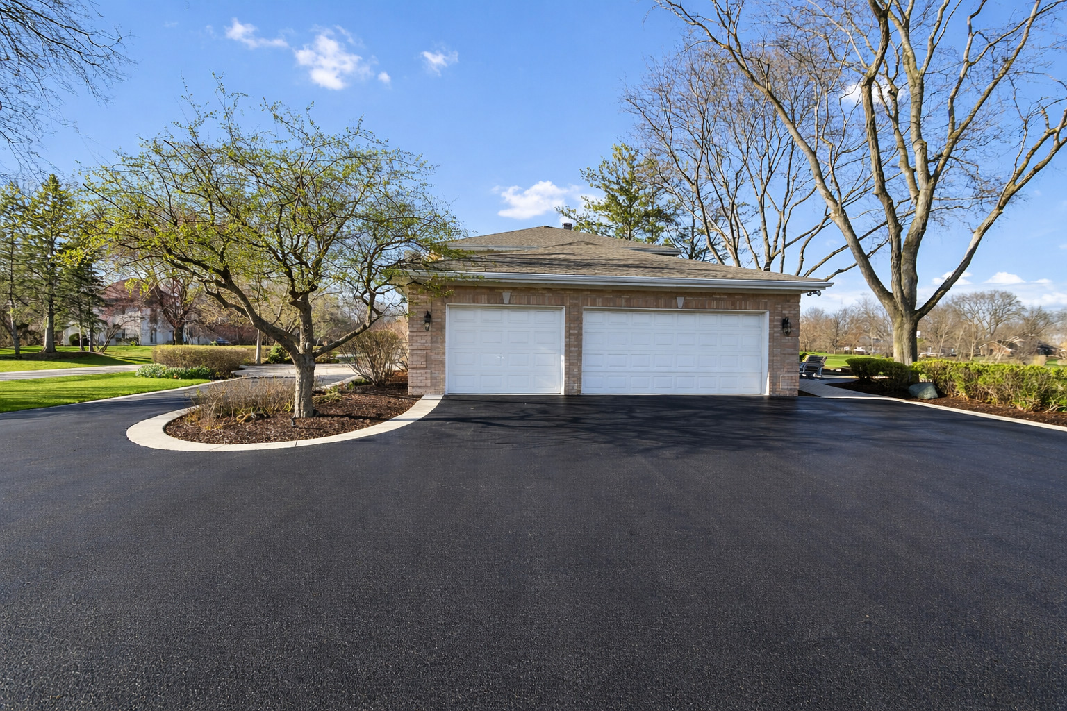 2321 Coach Road, Long Grove, IL 60047