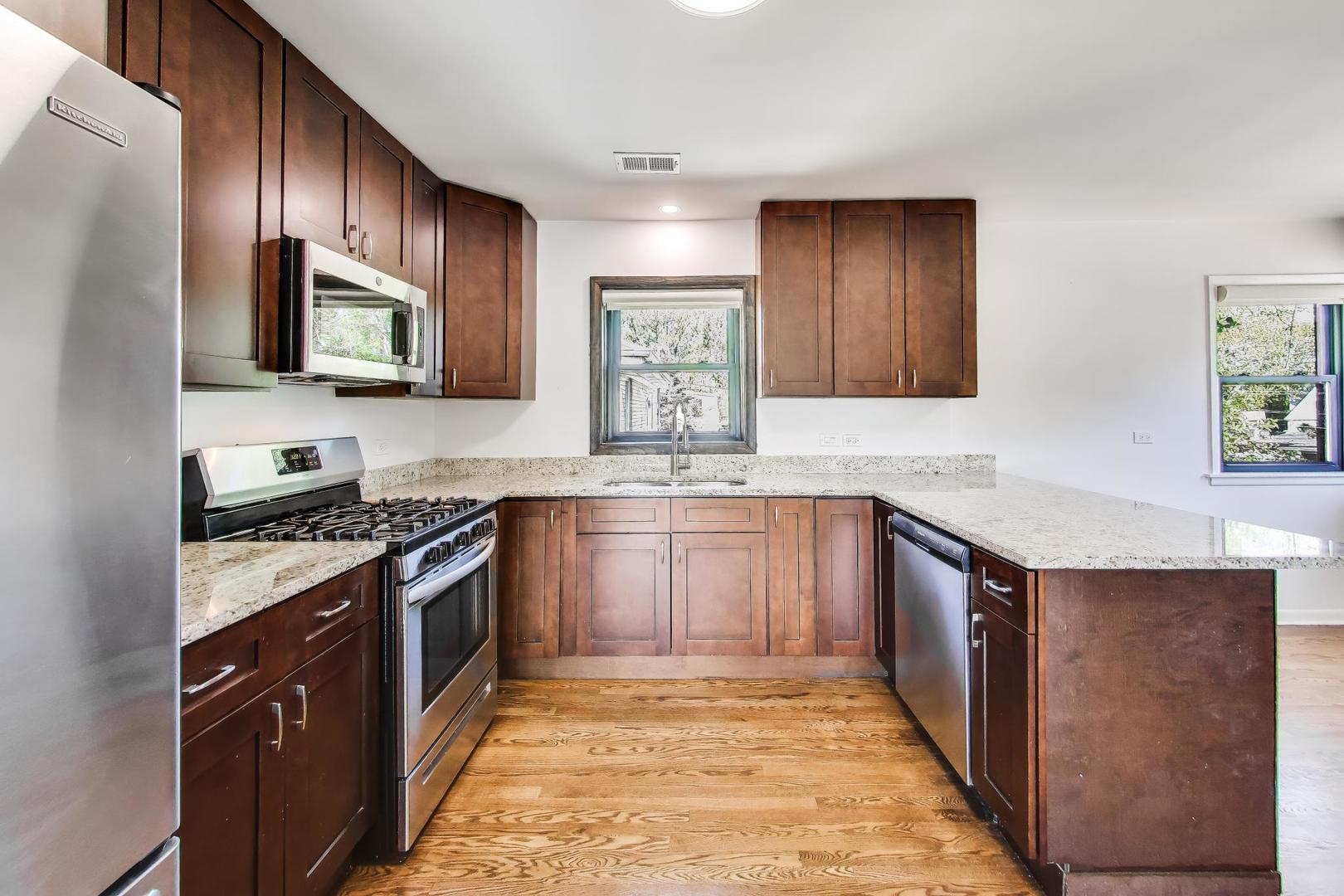 1108 Fortuna Avenue #2, Park Ridge, IL 60068