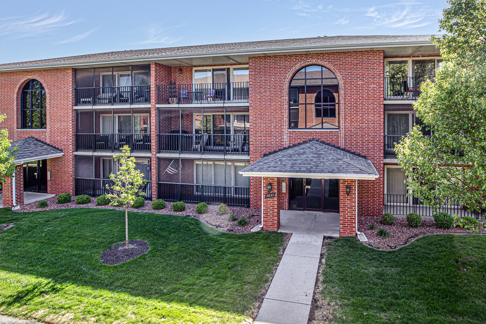 5031 Circle Drive #207, Crestwood, IL 60418