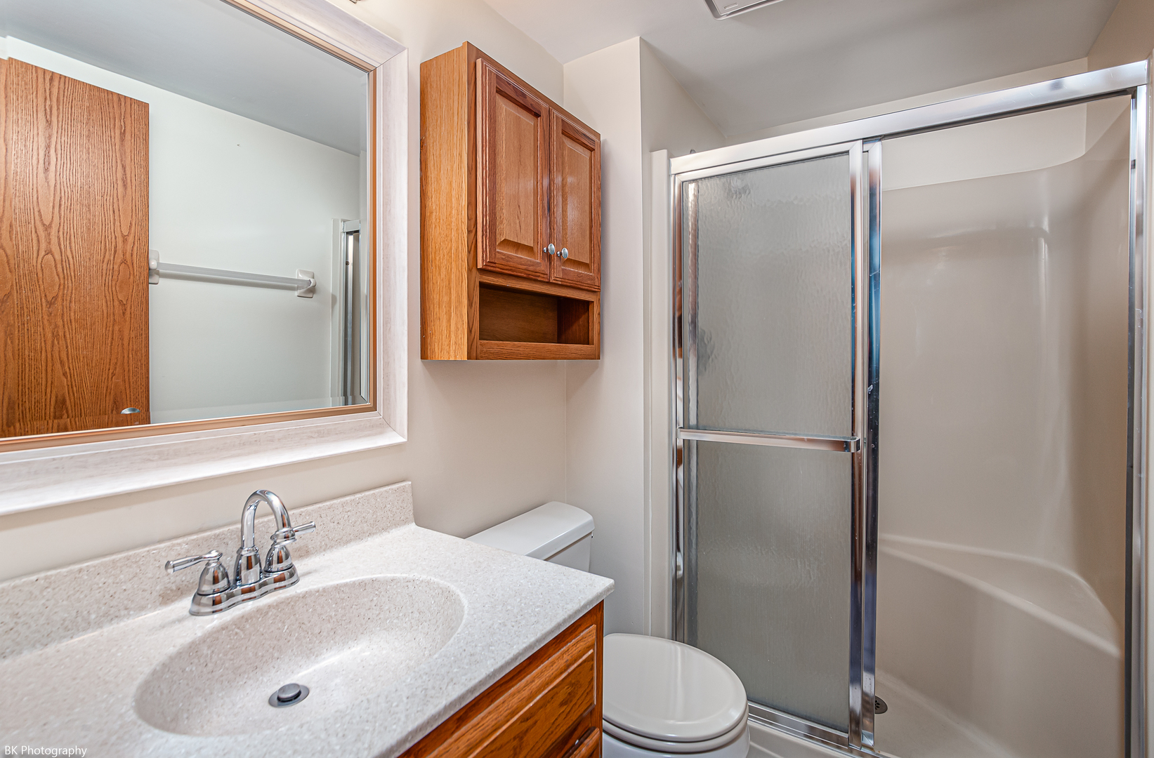 5031 Circle Drive #207, Crestwood, IL 60418