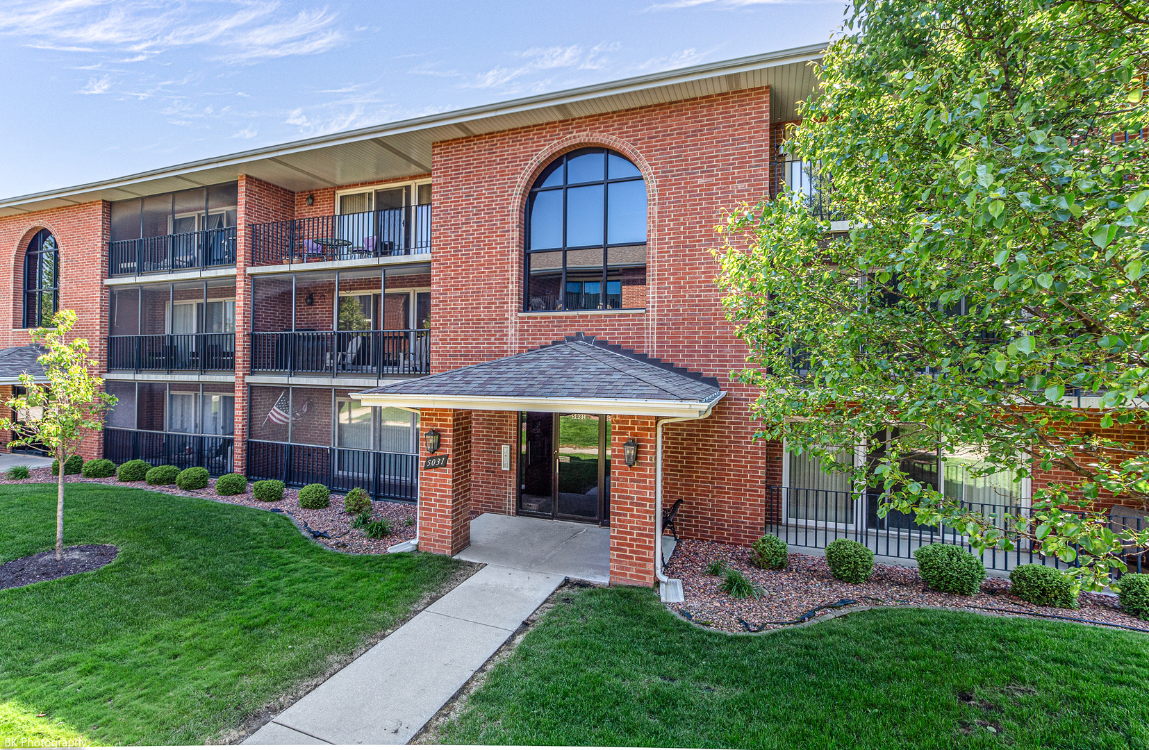 5031 Circle Drive #207, Crestwood, IL 60418