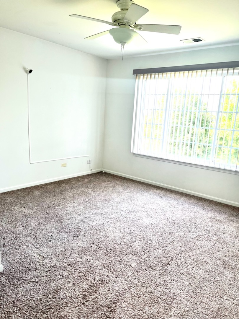 4323 Savoy Lane #4323, McHenry, IL 60050