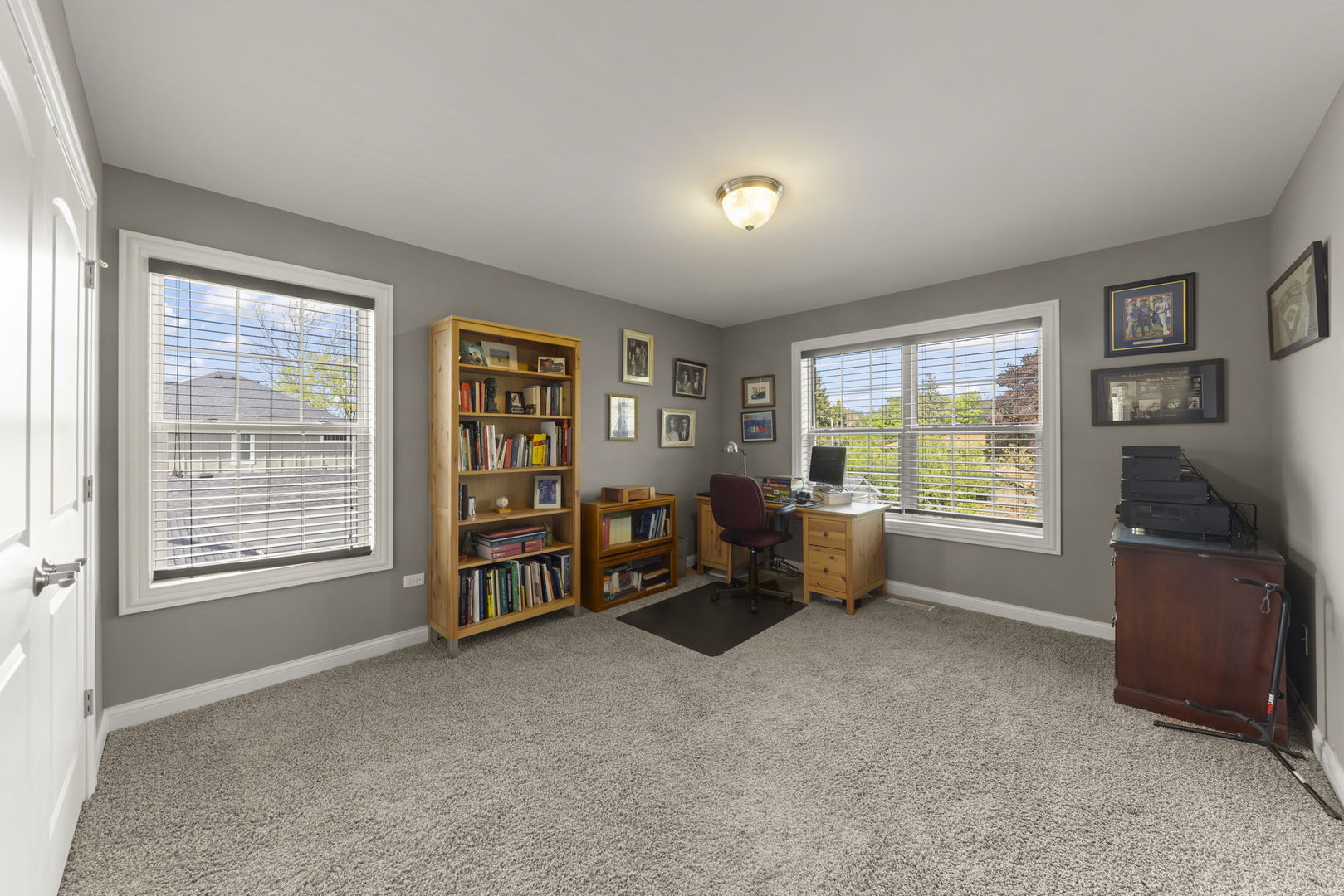 1711 Driving Park Road, Wheaton, IL 60187