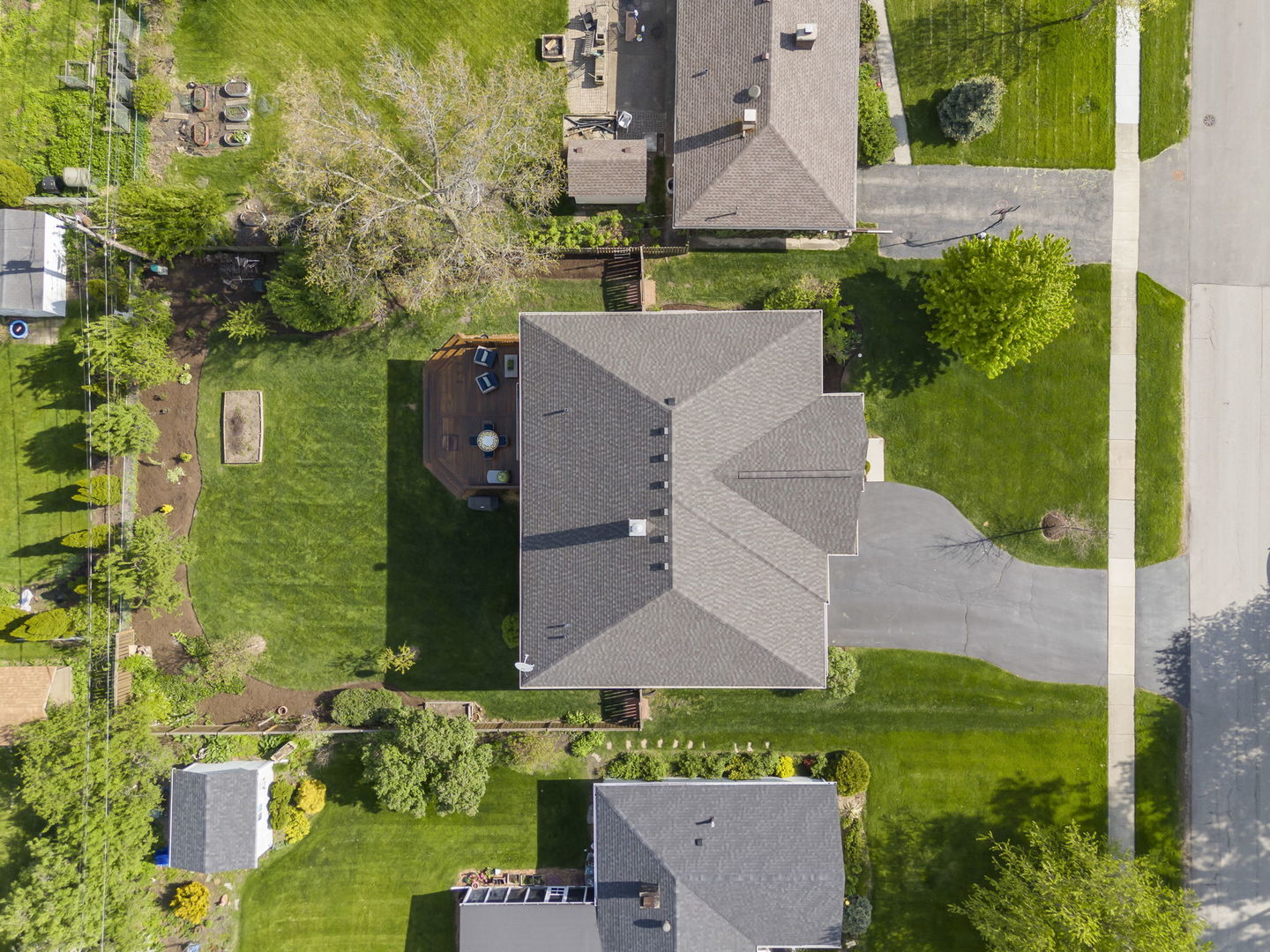 1711 Driving Park Road, Wheaton, IL 60187