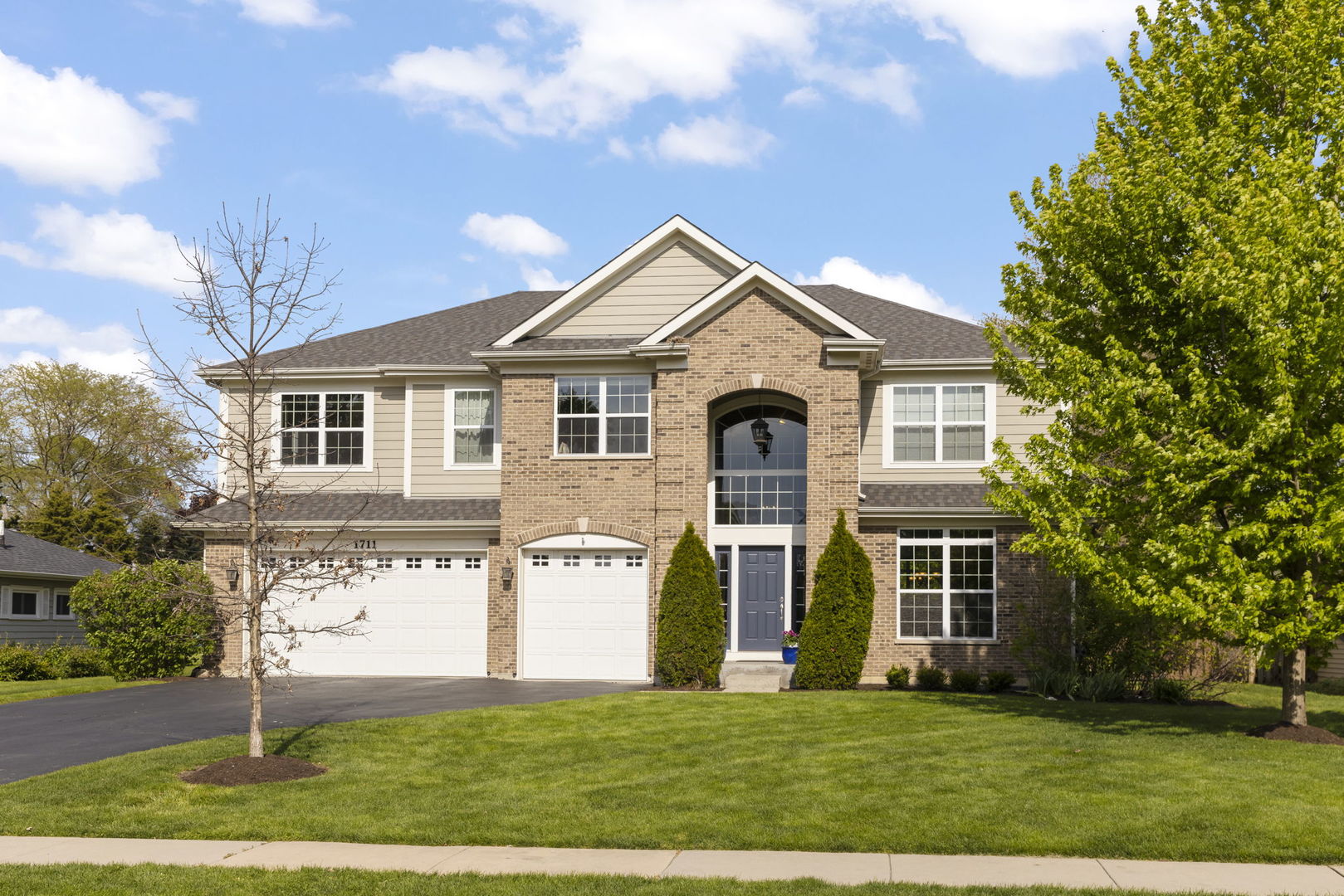 1711 Driving Park Road, Wheaton, IL 60187