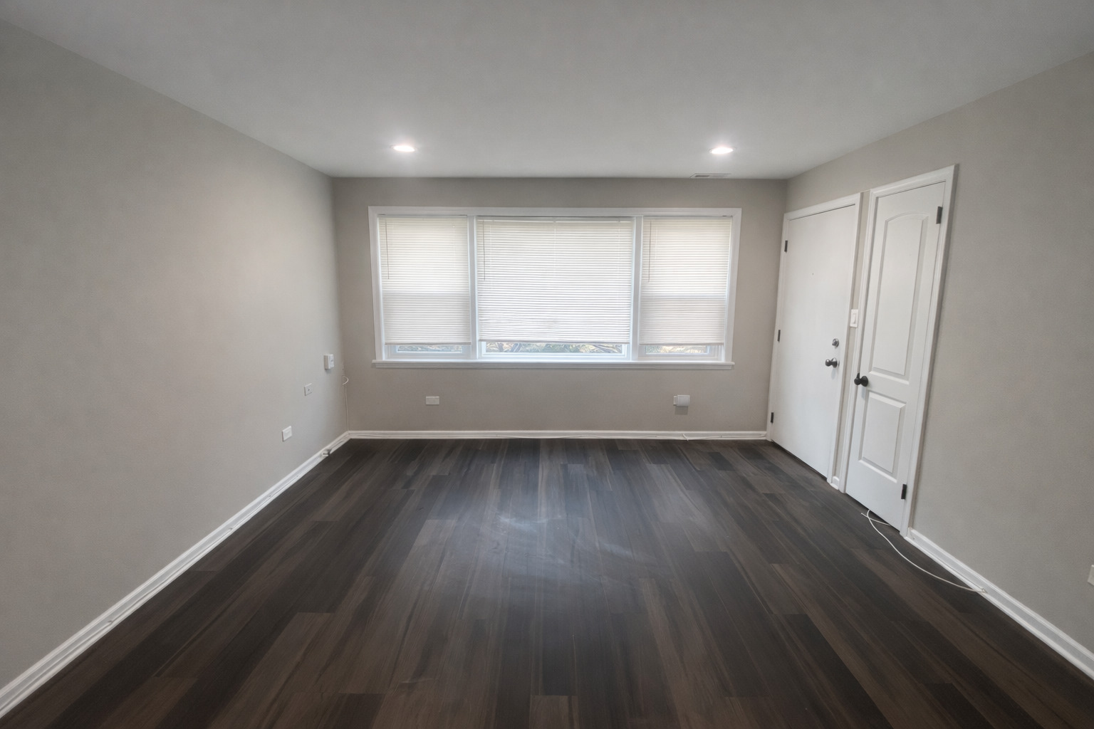 1124 hannah Avenue, Forest Park, IL 60130